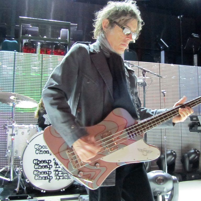 Tom Petersson